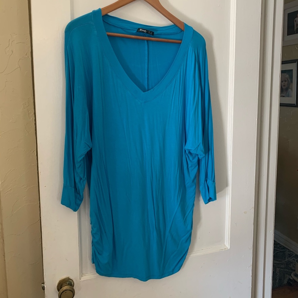 XXL 3/4 Sleeve V-Neck Dolman Style Shirt